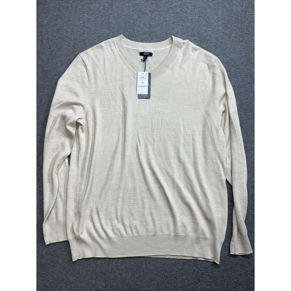 Alfani men's sweater size XL Extra fine Merino wool blend almond‎ crush NWT